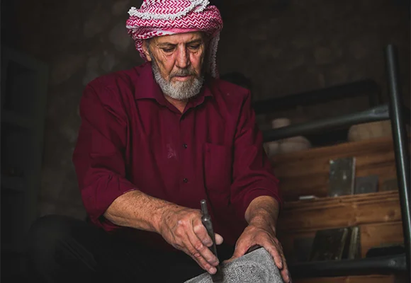 تجربة نحت حجر البازلت
