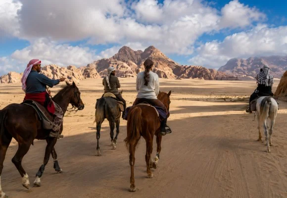 ركوب الخيل