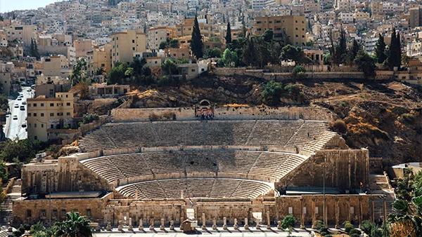 المدرج الروماني